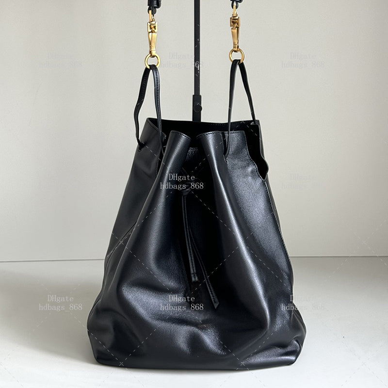 Shoulder bags Tote bag 30cm Lambskin Top Mirror quality Designer bags Fashion Handbag Woman Bag With box Y429