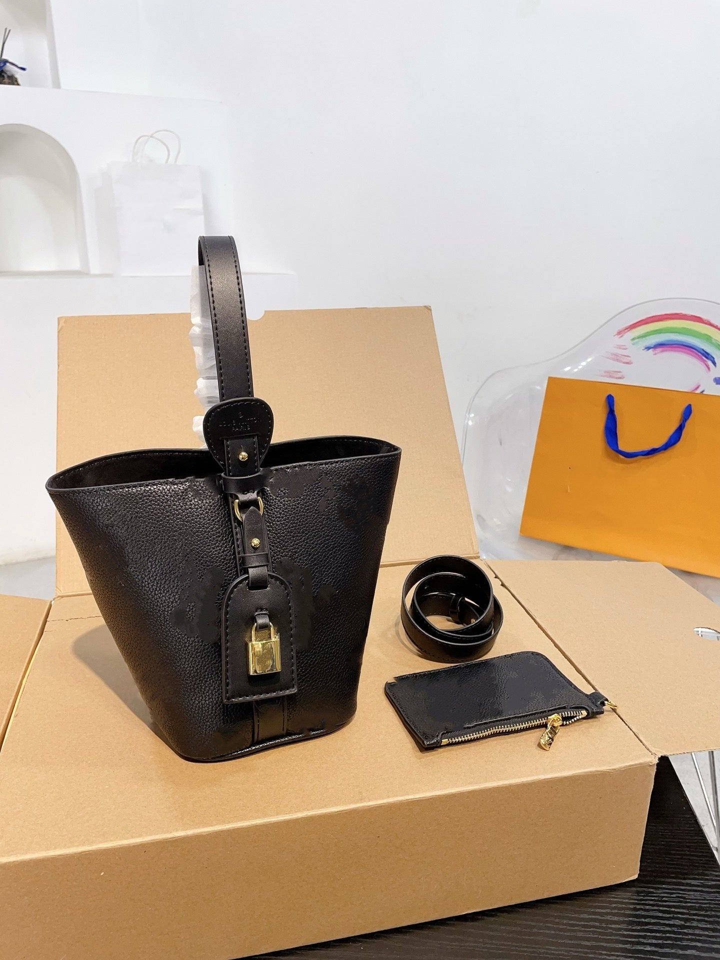 high Quality Bags Designer Tote Handbag Women NEONOE Bucket bag Fashion Crossbody Ladies Leather Bag