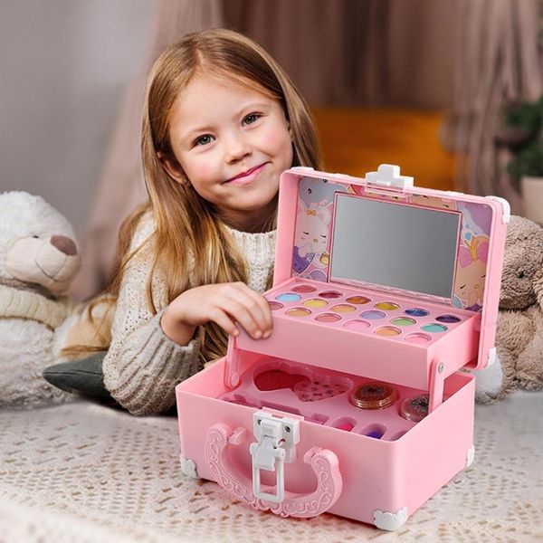 Beauty Fashion Children Set Lipstick Pretend Play With Cosmetic Educational Toys Girl Princess Makeup Toy Suitcase Gift 230619