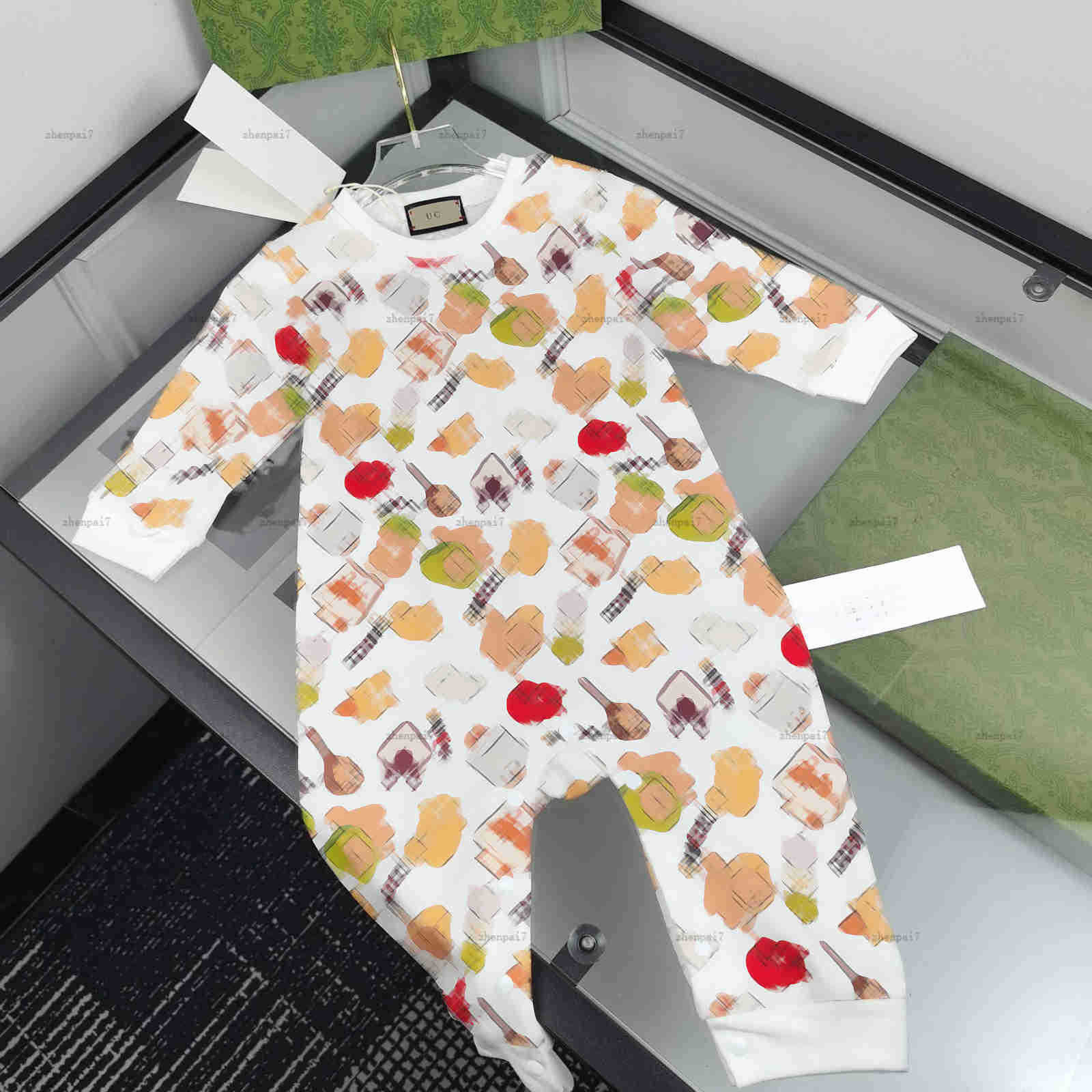 Top one newborn jumpsuits Insect embroidery toddler romper designer Baby clothing Long sleeve infant bodysuit A135X04N081-b