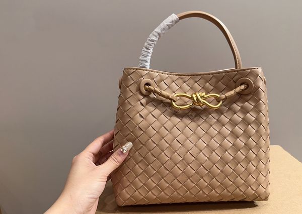 5A Andiamo Totes Woven Designer Woman Handbags Crochet Knitting Tote Bag