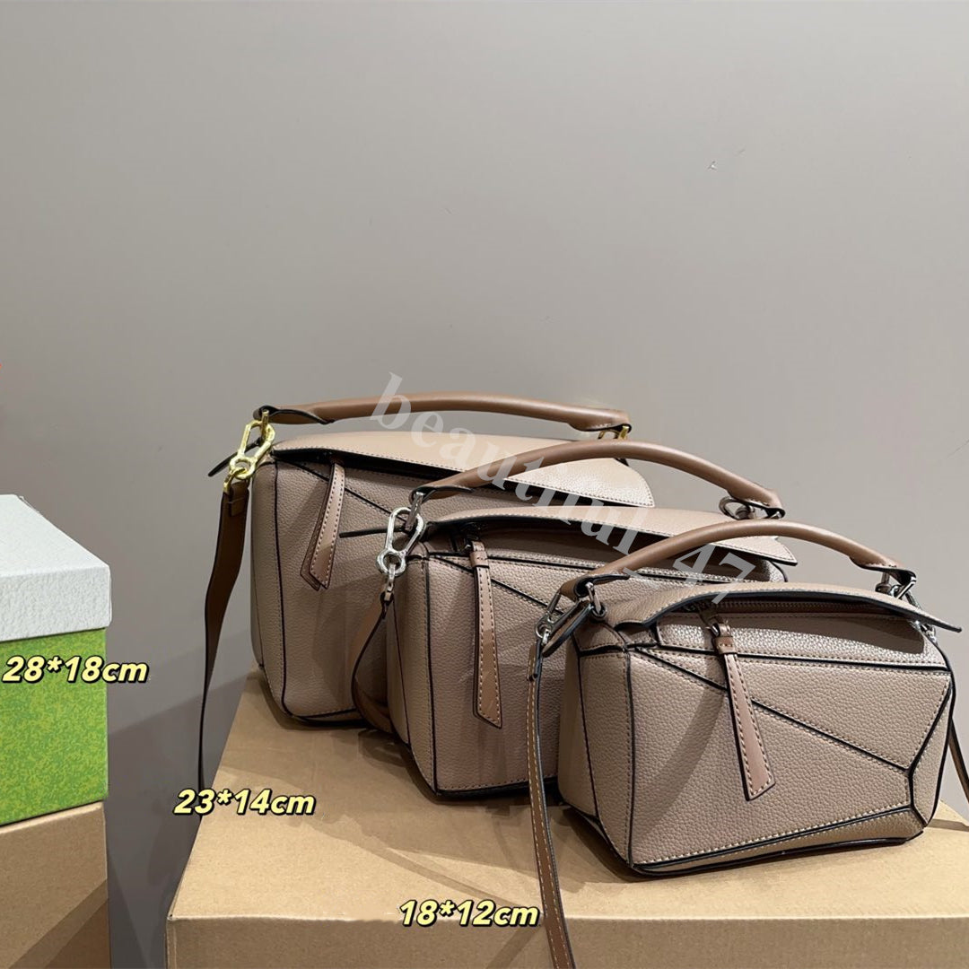 Designer Cross Body Tote Women Handbag Puzzle Geometric Shoulder Designers Bags Fashion Crossbody Bag Contrast Color Patchwork Purses Letters 24cm