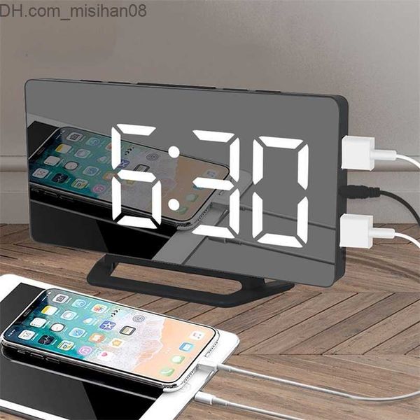 Desk Table Clocks LED Digital Alarm Clock Watch Mirror Table Electronic Desktop Clocks USB Wake Up Time Snooze Function 3 Alarm Z230704