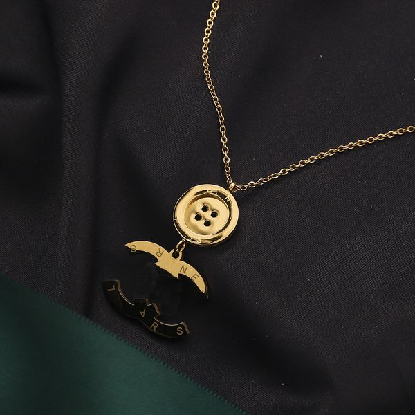 Pendant Necklaces Luxury Necklace Fashion Girl Gift Choker Designer Jewelry Long Chain 18K Gold Plated Spring Romantic Women Wholesale Q2406