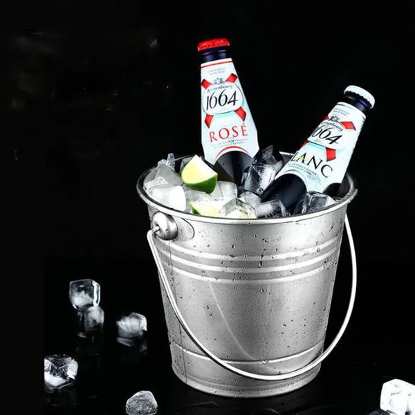 Stainless steel portable ice bucket cooler container with handle used for wine champagne beer party and bar tools 241008