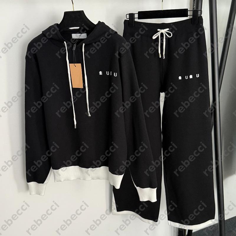 Hoodie Women Tracksuit Fashionanle Knitted Sets For Women Parke Sweatshirt Designer Leggings -8 Luxury Outfits For Woman Mens Hoodie Tracksuits DSD2