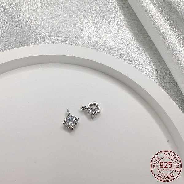 925 charm de circonita cúbica transparente con micro pavé de plata de ley rodiada