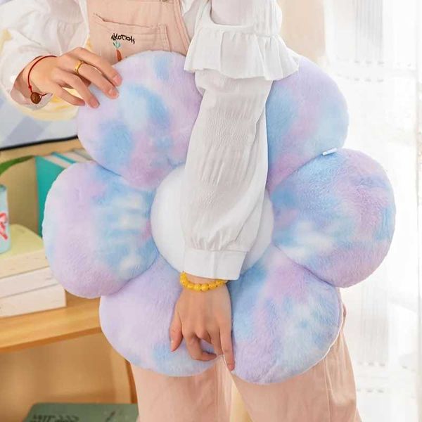 Daisy flower mat sunflower plush toy tie dye six petal rabbit fur pillow office mat office chair throw pillow X241022