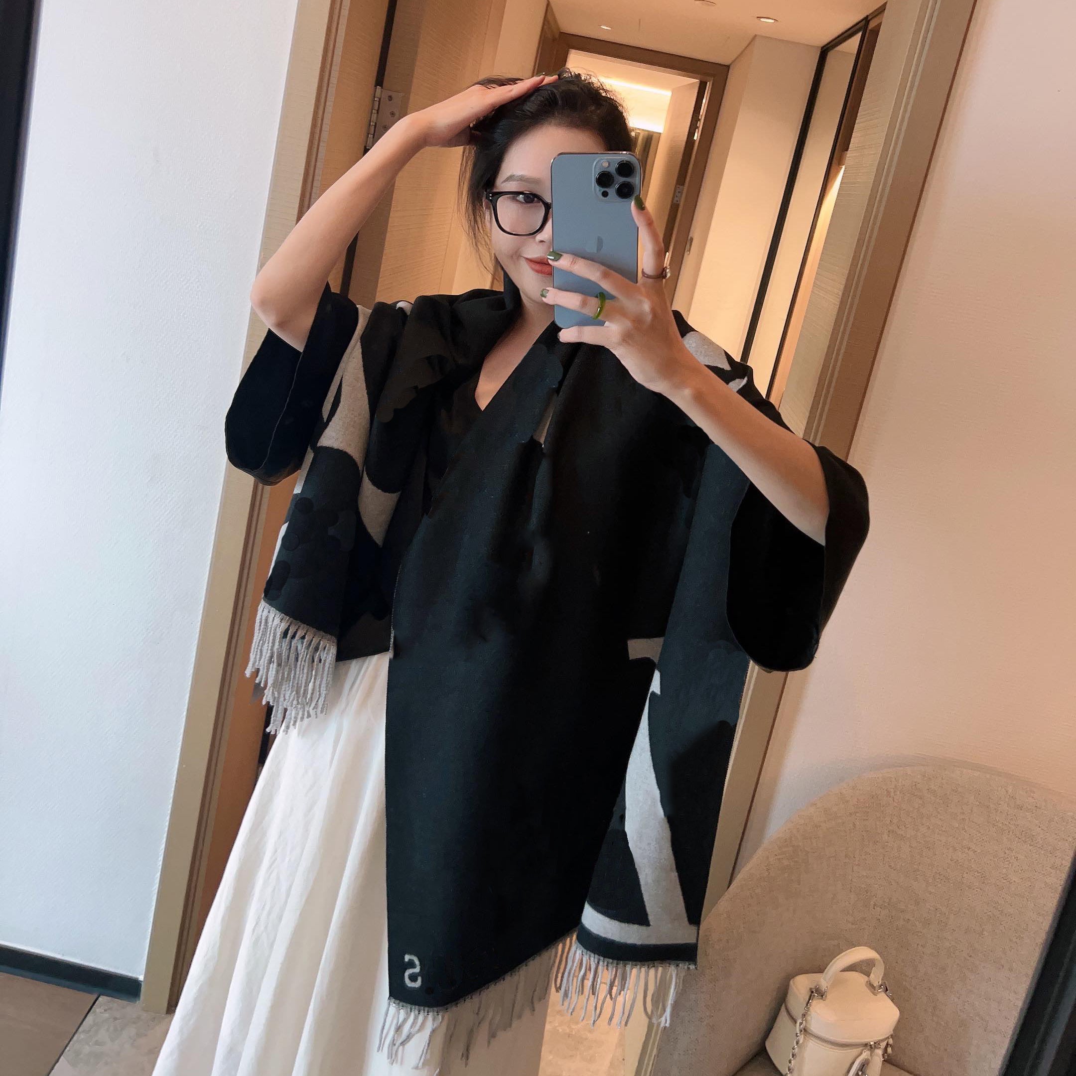 party scarf shawls Cashmere Scarves Women Designer Fashion pashmina High Quality Winter Warm Wraps Casual Trendy Shawls factory outlet