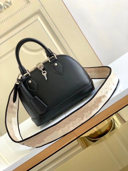 2023 10A Top Tier 28cm Small Saffiano Bag Mirror Quality Womens Real Leather Handbag Luxury Designers Black Embossed Messenger Purse Crossbo
