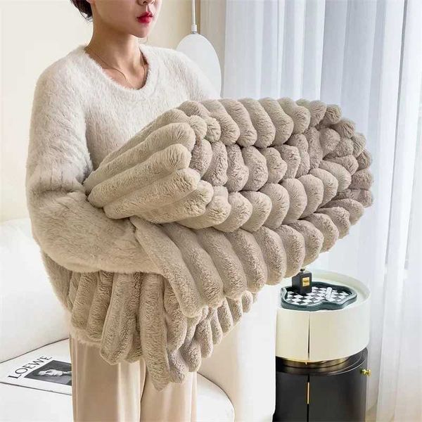 Blanket Imitation Rabbit Velvet Autumn Warm Bed Blanket or Blanket and case Soft Warmth Winter Sofa Blankets for Throw Lap Blanket Z241114