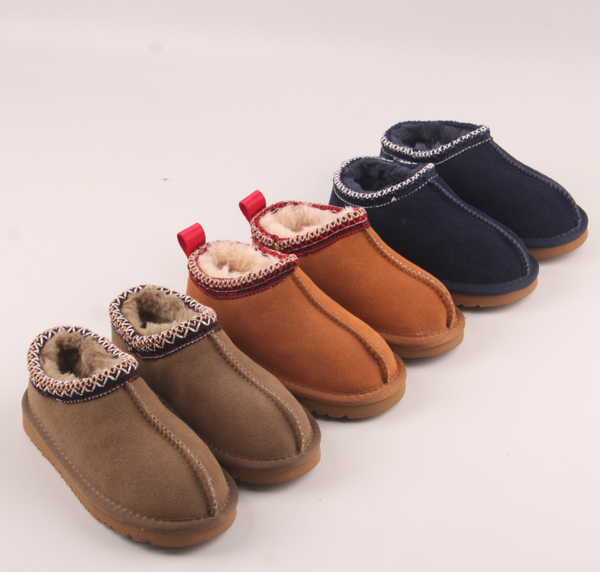 Miniature Tasman Tuff Weatherproof Ankle Boots for Infants Durable Suede & Puffy Insulation for Little Ones