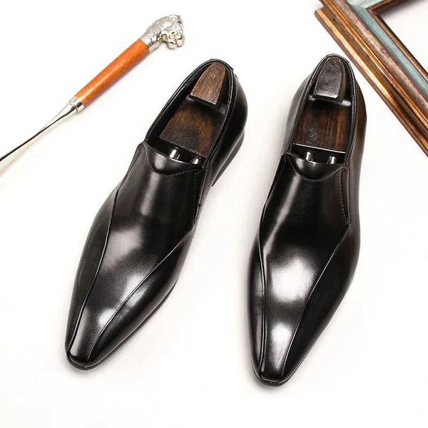 Primaveraoutono para homens genuínos de couro pontudo pontual de dedo pretomarrom Wedding Business Wedding for Men Flats Shoesx241210