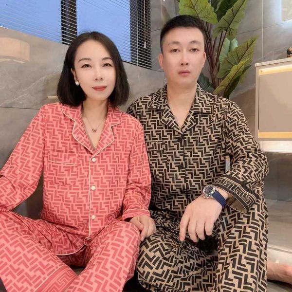 Women&#039;s Sleepwear Designer pajamas Couple style autumn and winter long sleeved pants pajamas man women home clothes