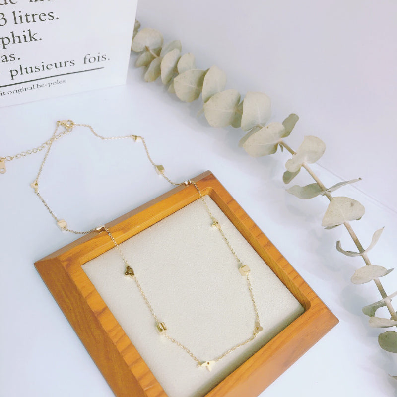 New Style Europe America Fashion Women Design Necklaces 18K Gold Plated Stainless Steel Necklaces Choker Chain Letter Pendant Wedding Jewelry X319