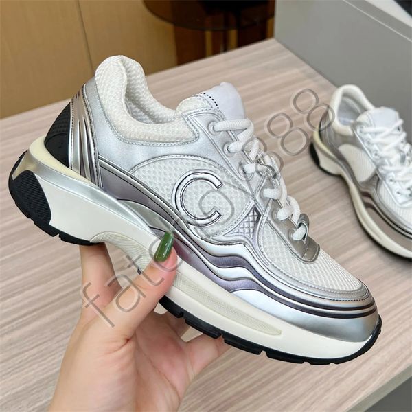 2024 Sneaker Mens Plataforma New Shoes Men Men Women Trainers Sport Casual Trainer Famou Women Shoe 35-43
