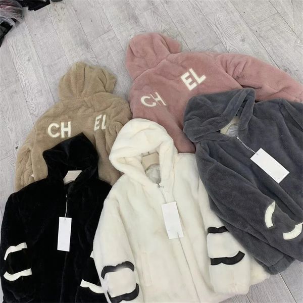 Women&#039;s jacket brand womens short jacket long sleeved standing collar cashmere top autumn winter Short Warm Loose Knitted Jacket Placke