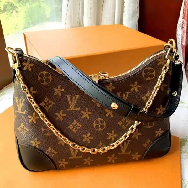 Designer Bag Croissant Bags Women Shoulder Bags Hobo Purse Luxury Tote Bag Baguette Underarm Handbag Subaxillary Metal Chain bag Female back