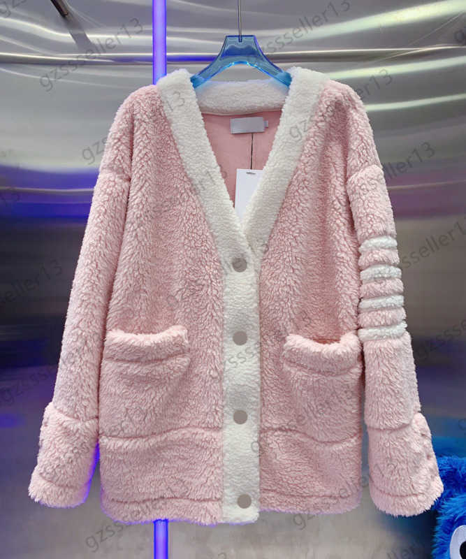 Jacket Brand Womens Jackets Contrasting Color Stripe Pocket Fluffy Outerwear Drop Shoulder V-neck Buttons Coats Gentle Simple Style Women Wear 2 Col