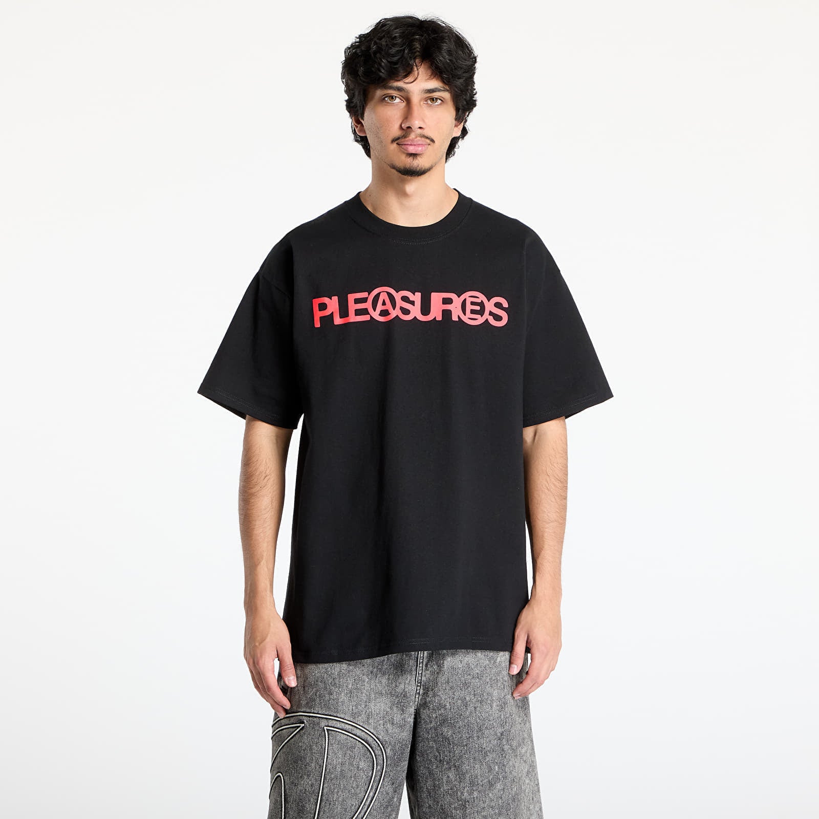Koszulka PLEASURES Fanzine T-Shirt Black M