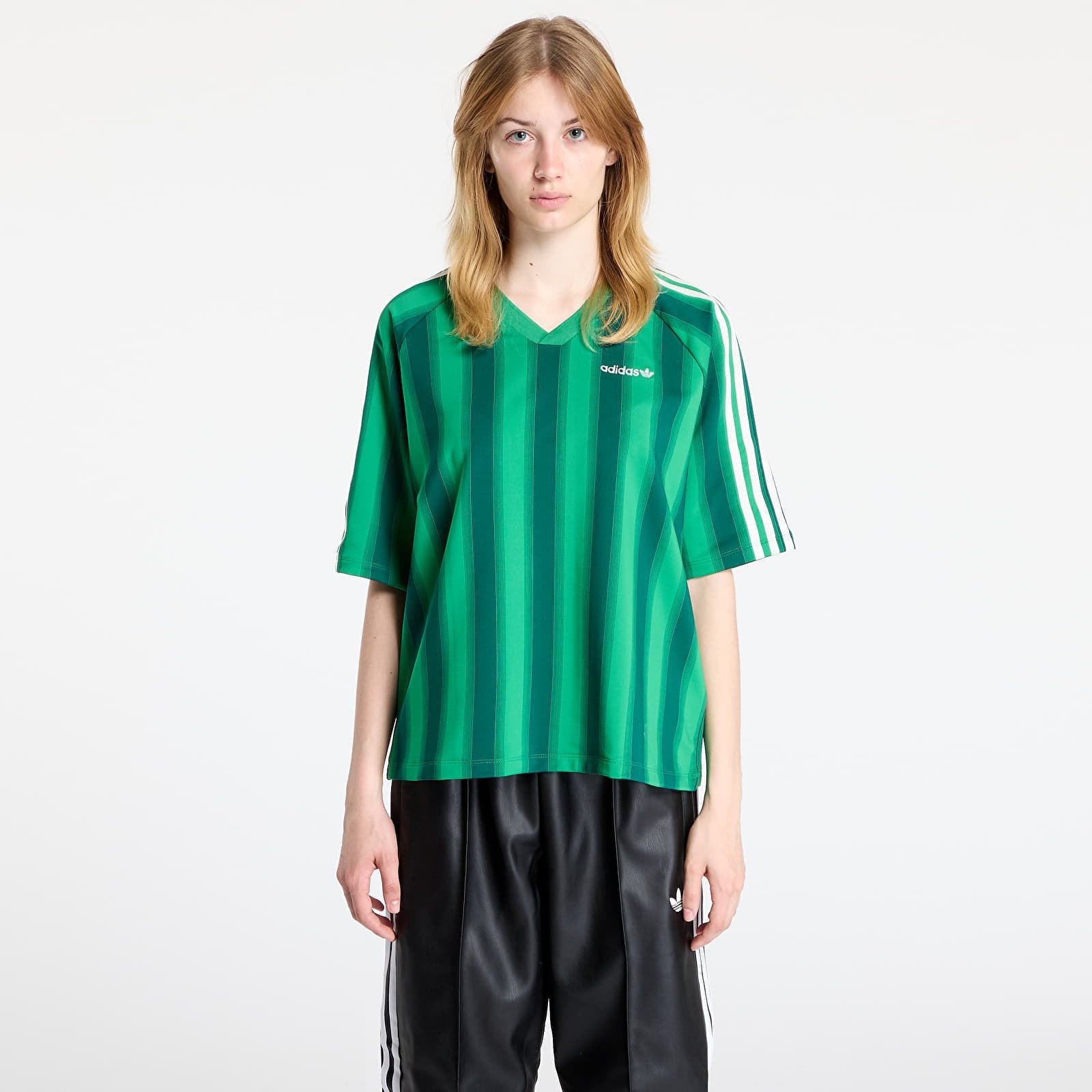 Koszulka adidas Loose Linear T-Shirt Green S