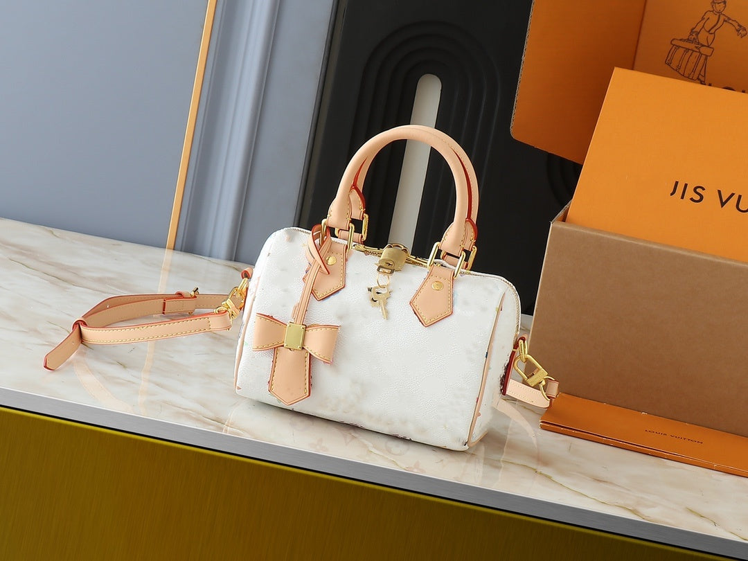 Designer pillow bag women Speedys Trunk Speedyss Ban dou liere 20 handbag takashi murakami High Rise bumbag Lucky Trunk high quality