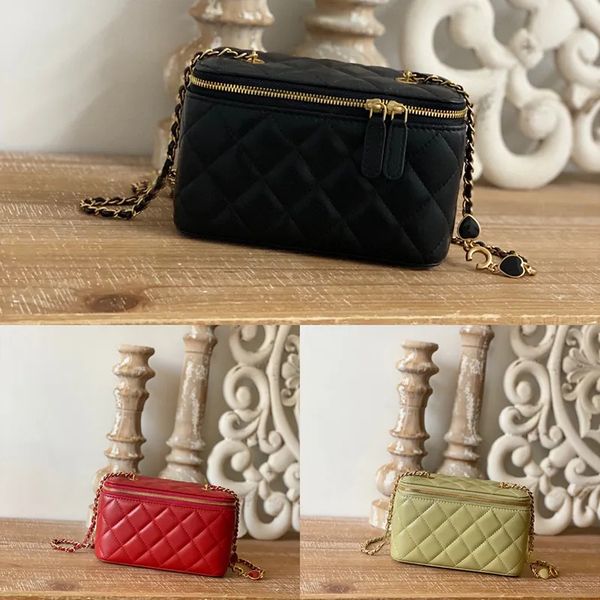 10A Mirror quality Luxury Designer Vanity With Chain Bags 17CM Lambskin Small Cosmetic Bags WithBox C207