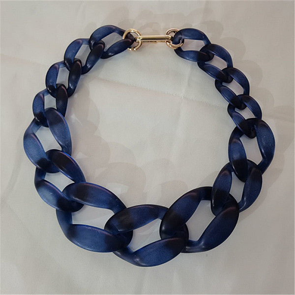 Collares de cadena trenzada gruesa de acrílico esmerilado para mujer