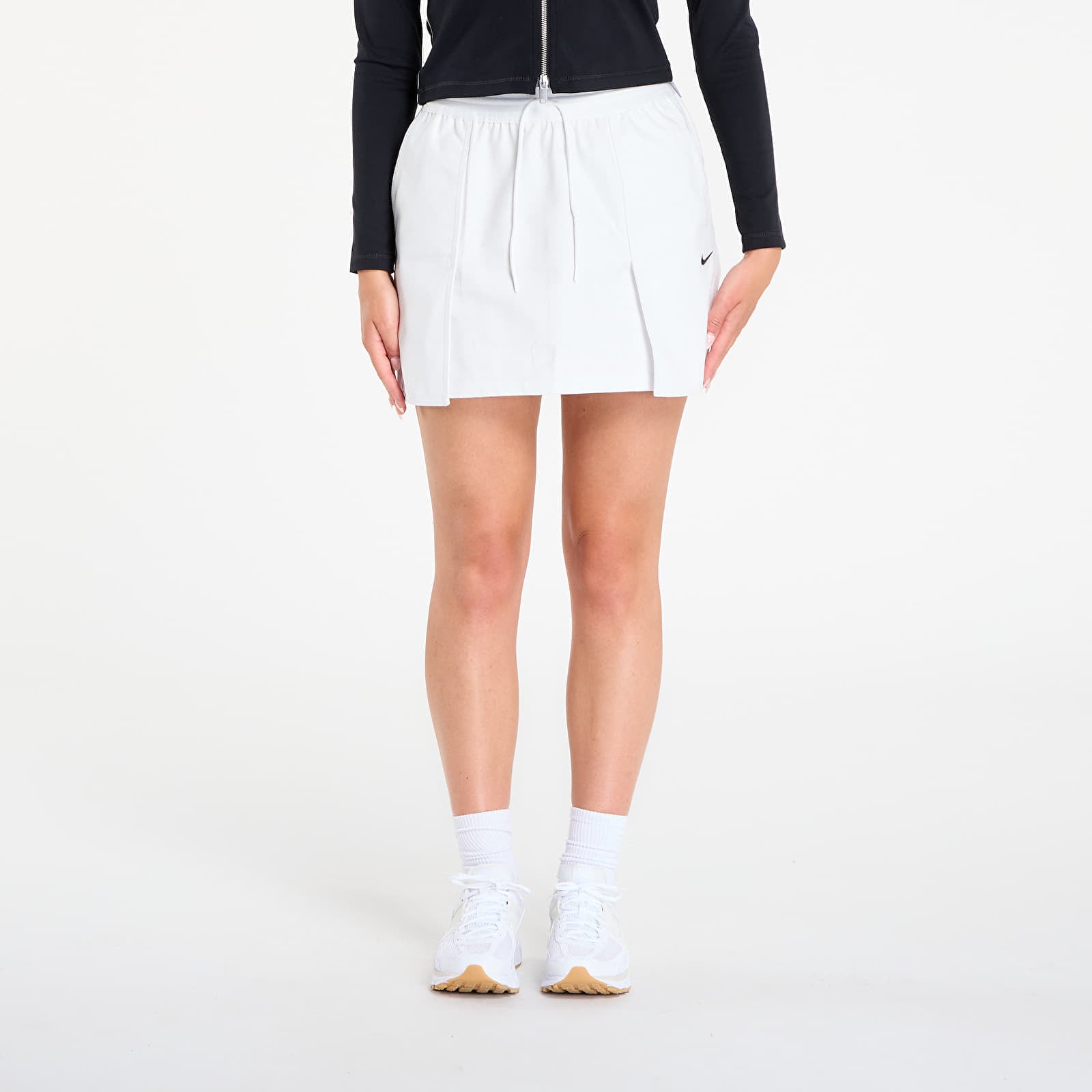 Nike Sportswear Women's Cargo Mini Skirt Summit White- Black M
