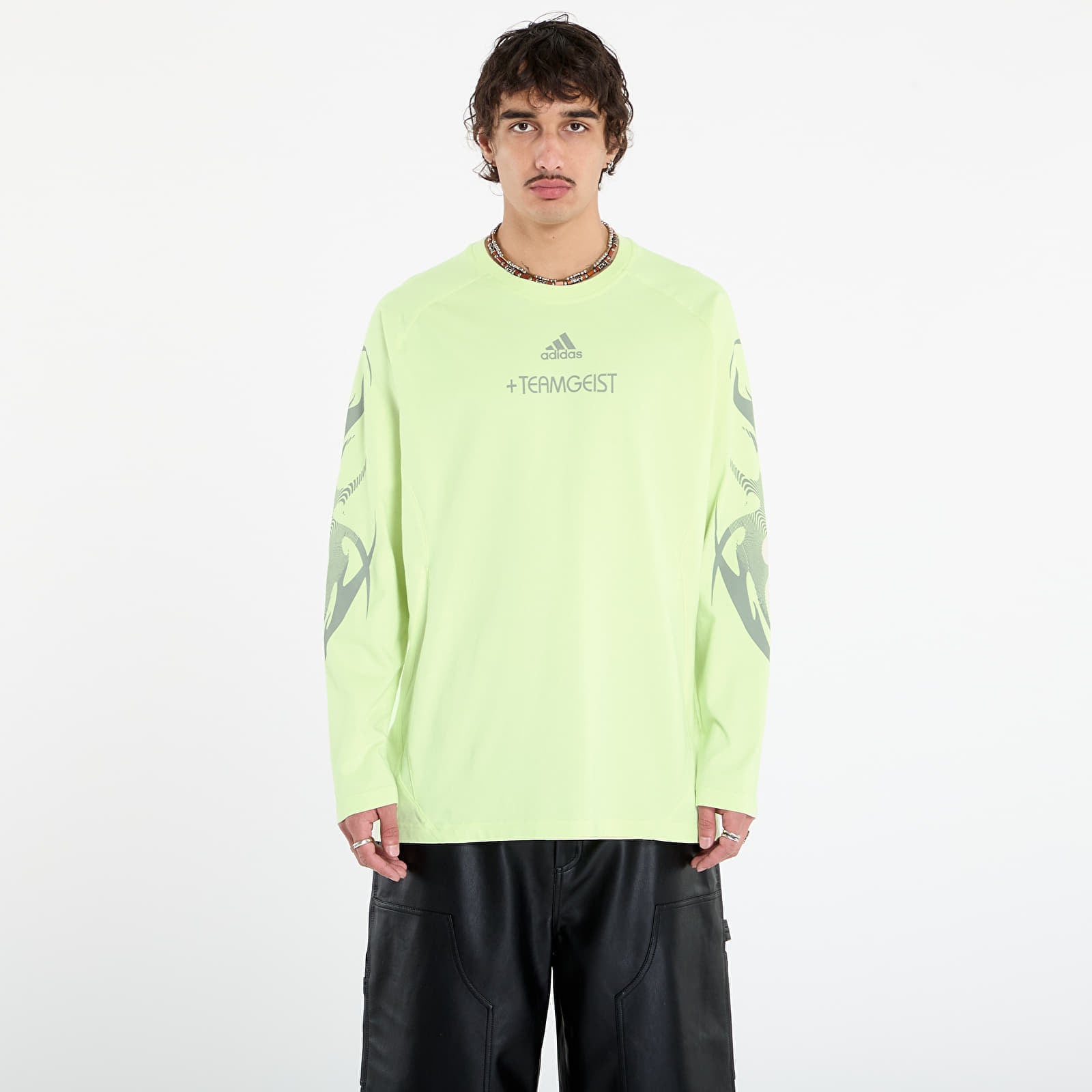 Koszulka adidas Adilenium Season 4 Teamgeist Graphic Long Sleeve T-Shirt Almost Lime S