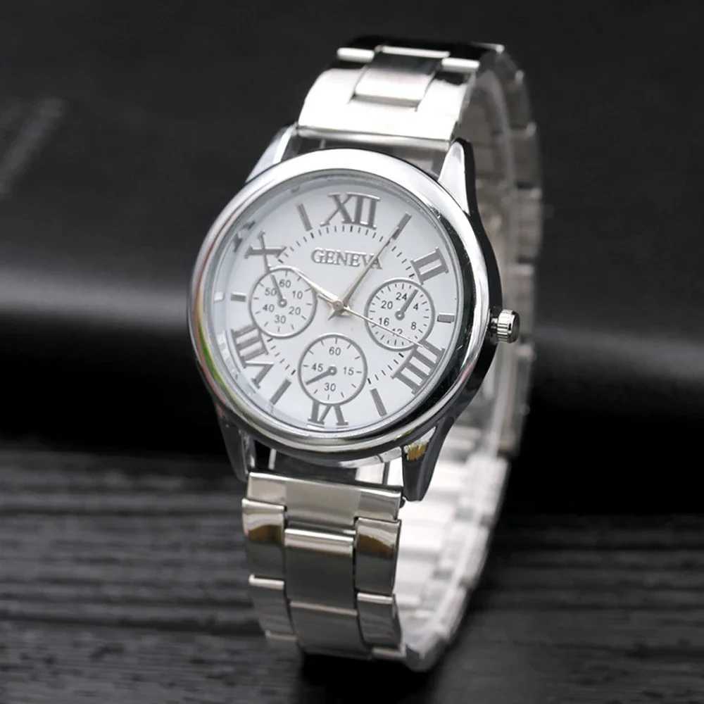 Classic New 2024 Geneva 3 Eyes Gold Casual Women Watch Men Stainless Steel Ladies Clock Quartz WristwatchesX240920