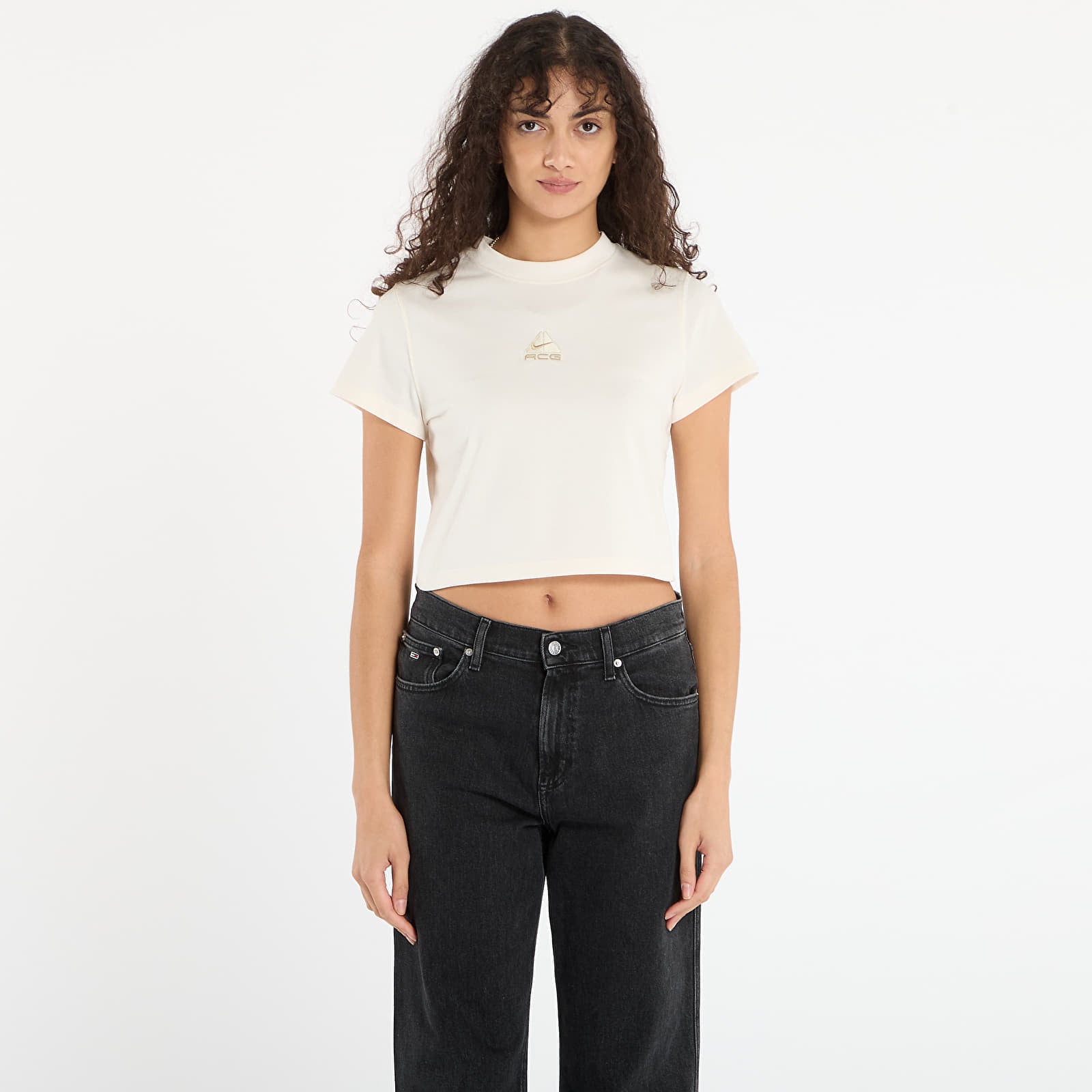 Koszulka Nike ACG Women's Dri-FIT Short-Sleeve T-Shirt Pale Ivory- Lt Khaki- Parachute Beige L