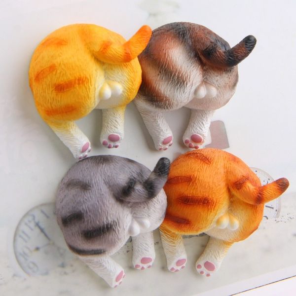 Christmas Decorations 4PcsSet Funny Cat ass Fridge Magnets 3D Resin Cute cat Miniatures Figurines Home Decoration Creative Gift Refrigerator