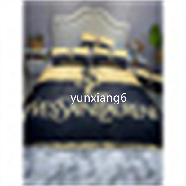 Designer Fashion Bedding Set 4-piece Quilt Velvet Down Duvet Cover Bed Sheet Comfortable Large Size Best Quality