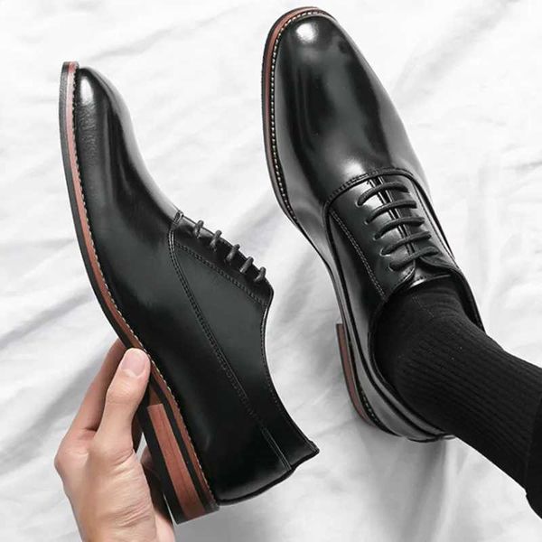 Luxury High Quality Men Shoes Fashion Casual Shoes Male Pointed Oxford Wedding Leather Dress Shoes Men Gentleman Office ShoesX241210