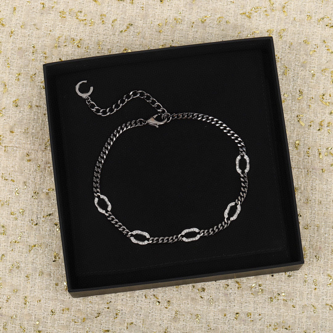 2024 Luxury quality choker pendant necklace with diamond in 18k gold and black color have stamp box PS3919A