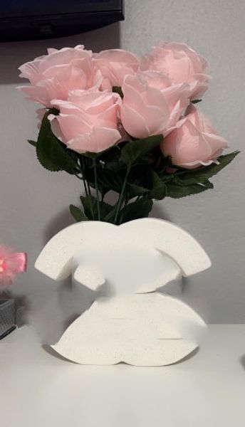 Vases All-match ceramic vase designer ic shape white vase INS style floral vase cream style Nordic Dining table decoration vase home entranc