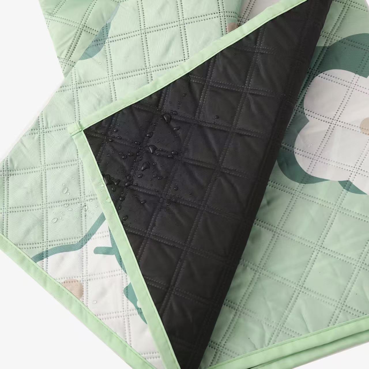 Outdoor moisture-proof mat, thickened picnic mat, camping outdoor waterproof lawn tent, portable floor mat, outdoor beach canvas Green Cute Rabbit