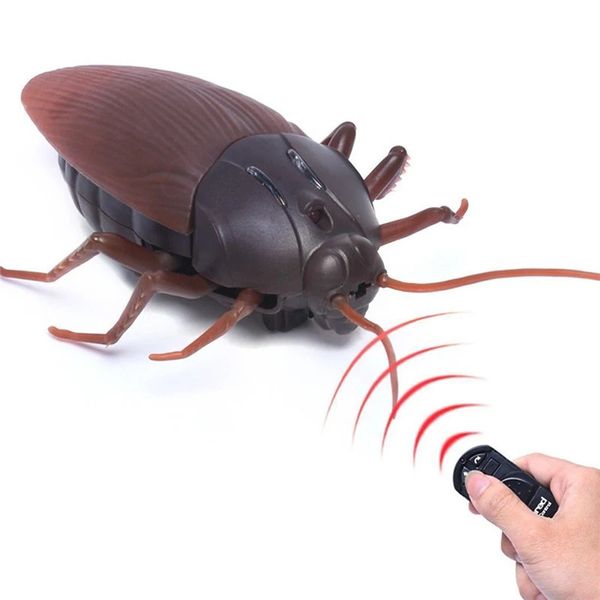 Controle remoto infravermelho Spider Spider Cockroach Animal Toy Prank Insets piada piada Truque assustador Toys Remote Control Toy for Chil