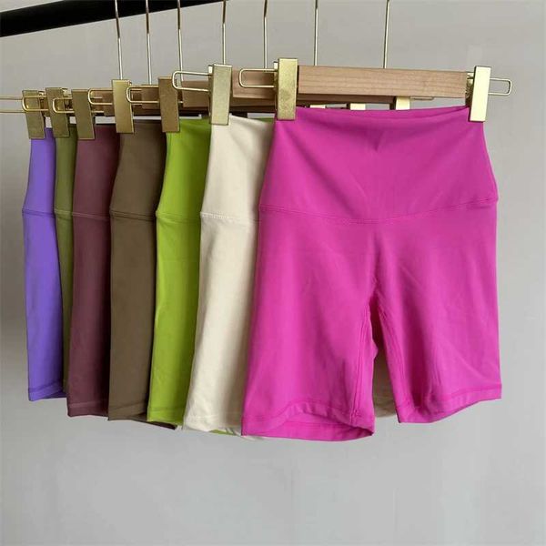 Yoga Fitness Shorts Leggings Womens Gym Sports Shorts Pilates Running Exercise Elastic Soft Breathable High Waist Hip LiftingXJ250111