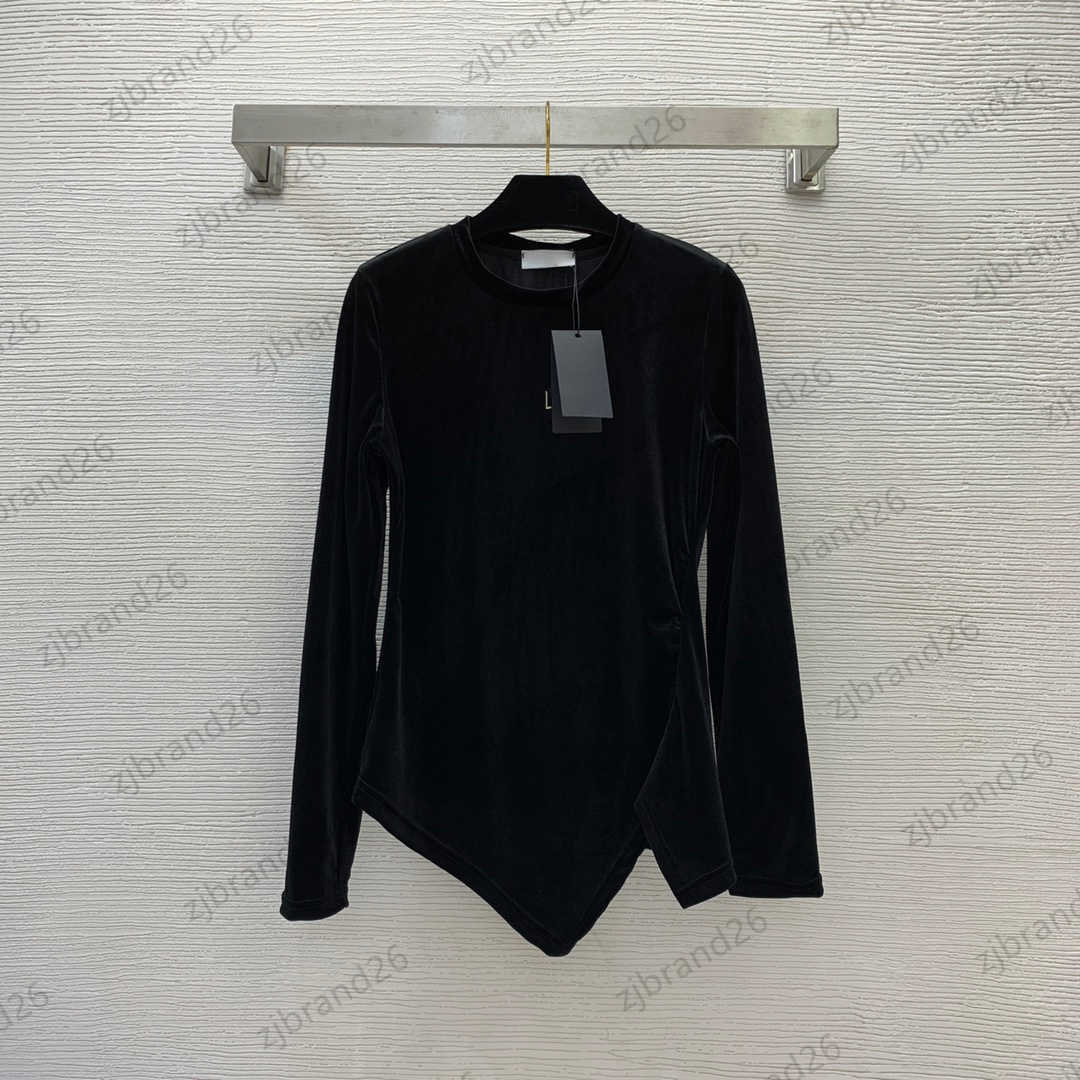 Top Womens Clothes High Grade Velvet Fabric Metal Logo Decoration Base Shirt Designer Peplum Irregular Hem Slim Tees Contracted Joker Women Clothing