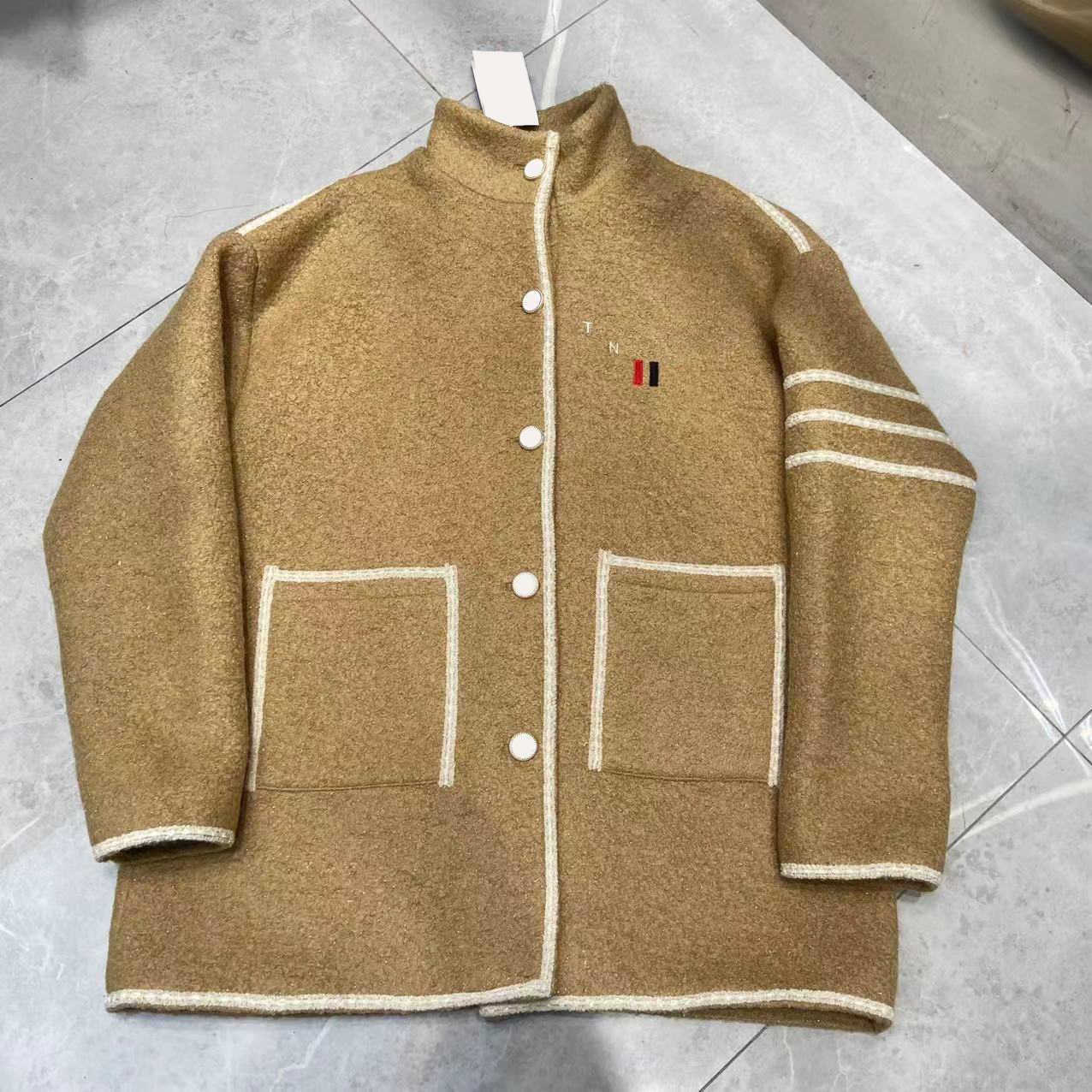 Jacket Womens Chest Letter Logo Jacquard Color Contrast Edge Profile Outerwear Stripe Of Arm Drop Shoulder Design Button Open Coats Women Clothes