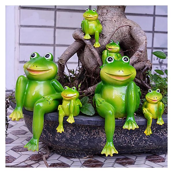 Garden Decorations 2pcsSet Cute Resin Sitting Frogs Statue Outdoor Store Decorative Frog Sculpture For Home Desk Decor Ornament 231127