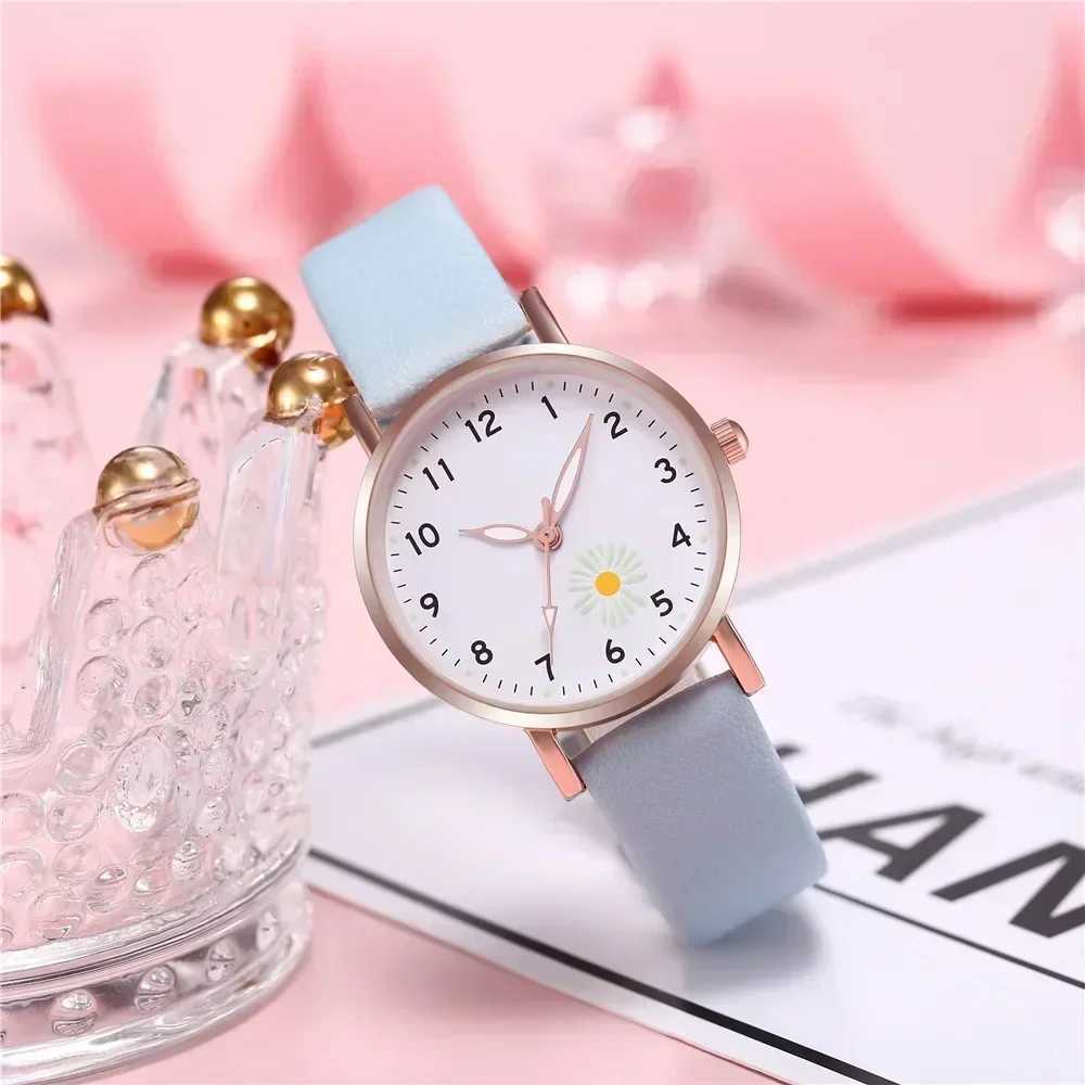 Trendy Ladies Wrist Watches Luminous Women Simple Watches Casual Leather Strap Quartz Watch Clock Montre Femme Relogio FemininoX240920