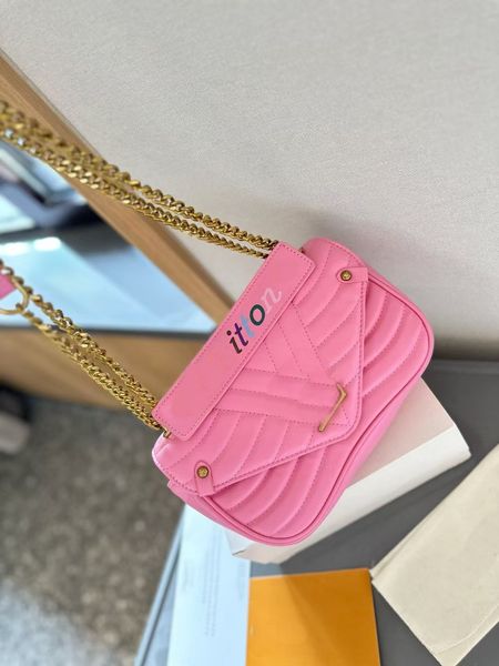 High-quality new products in August WAVE messenger bag, shoulder bag, women&#039;s armpit bag, quilted handbag, fashion handbag, lipstick ba