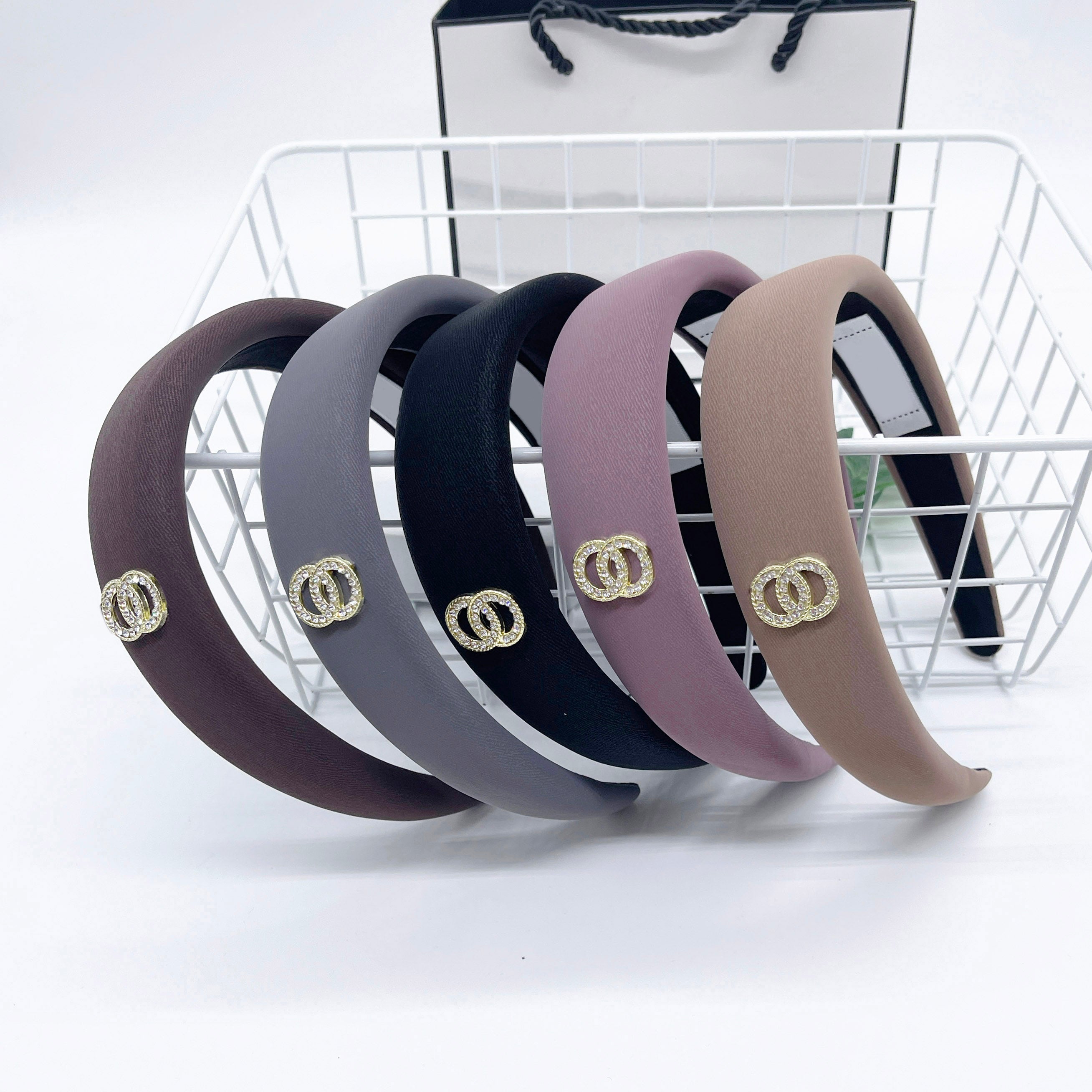 Classic Hand Wools Knitting Headbands HairBands for Women Crystal Letter Headband Elastic Yoga Sports Fitness HeadWrap HairJewelry