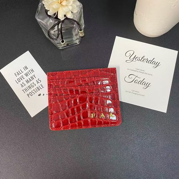 Beautiful Crocodile Leather Card Holder Cover Bus Bank Credit Case Mini Wallet Hi Quality Travel Leather Holder Purse Holders Cases With Box