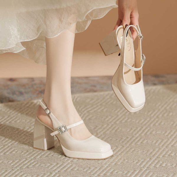 Dress Shoes Vintage Mary Jane Pumps Vintage one-line sandals with high heels patent leather chunky heels H241011