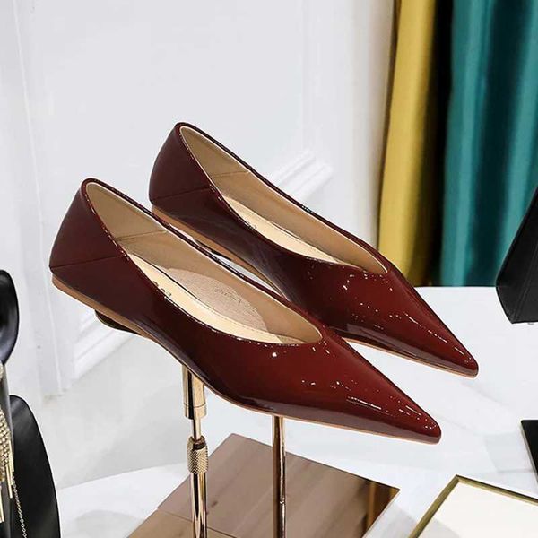 Mulher moda baile de planícies corajosas sapatos Lady Versatile Office Slip On Shoes Feminino Conciso Coreano Patente Patente Couro Flatsc24