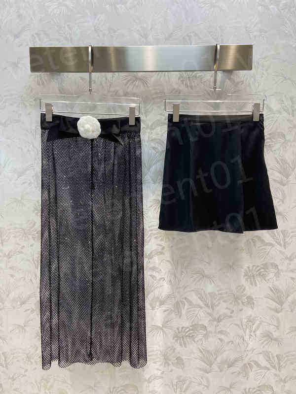 Designer Skirts Brand Logo Fashion Slim Trend Casual Dresses Free Leggings Ladies Short Skirts Luxury Summer Party Dresses Stylist High Quality Wome